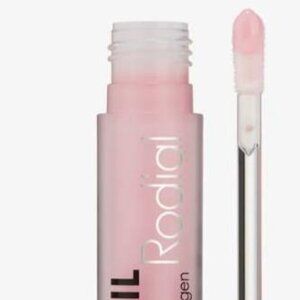 Rodial Plumping Collagen Lip Oil in Soft Pink 3.9 grams